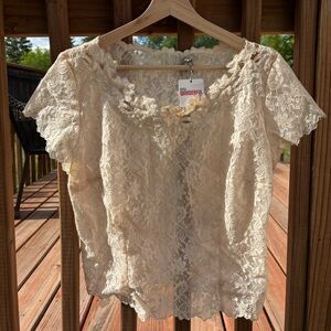 Vintage Lace Cap-sleeve Blouse